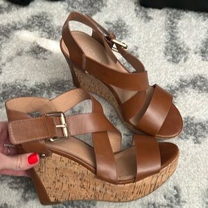 Michael Womens Tan Cork Wedges size 6